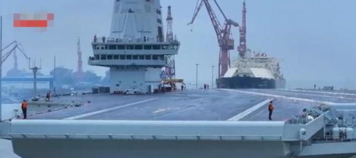 福建艦下水海試，殲-35確認上艦，32面相控陣雷達引領全球
